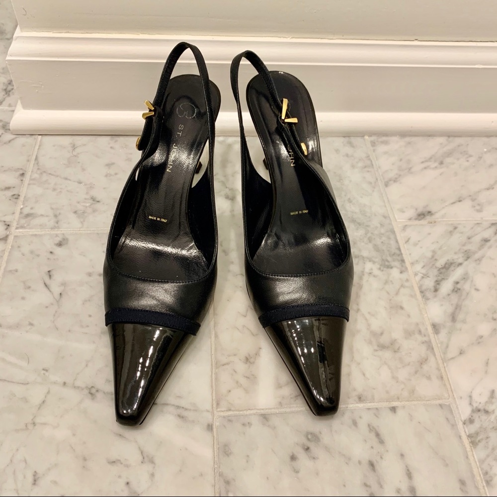 St John shoes size 7US navy sling back